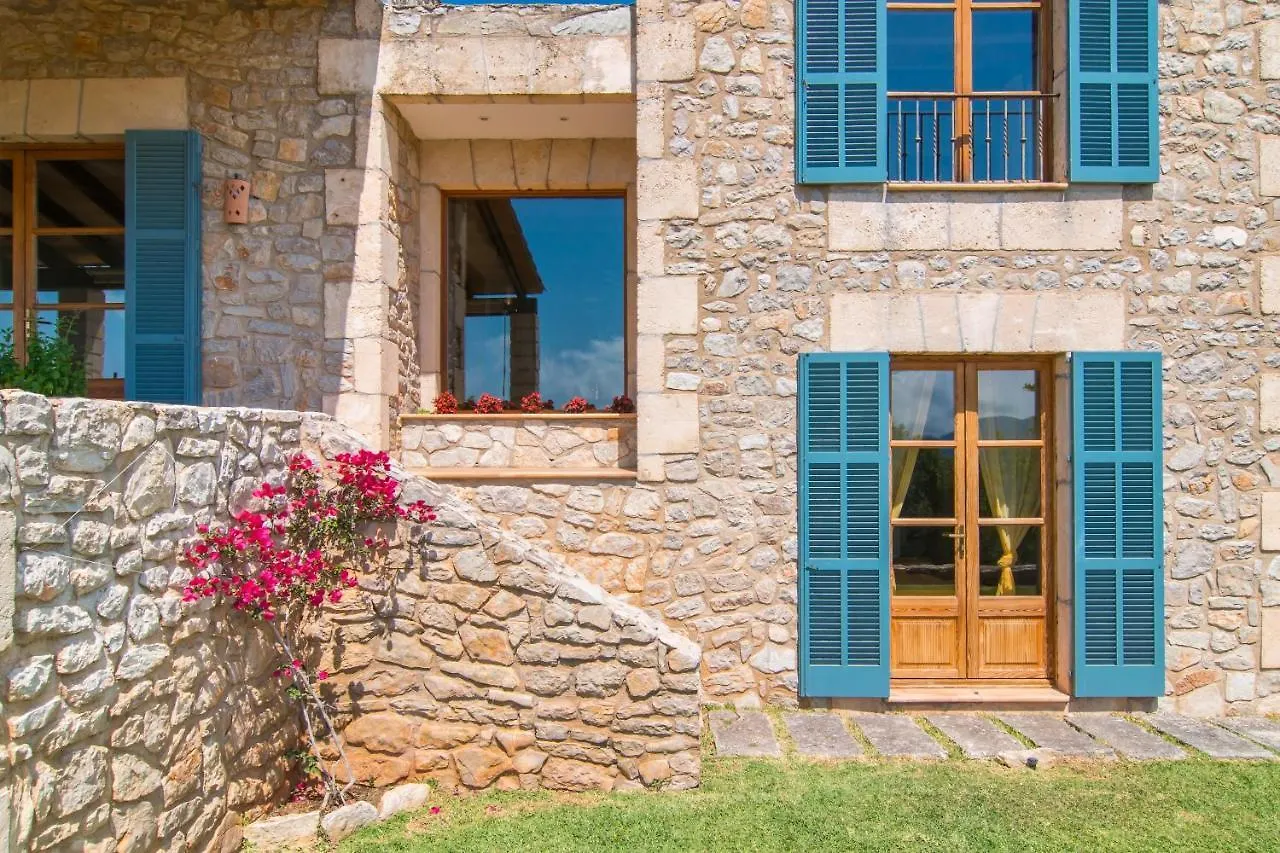 Finca Es Serva Son Servera  Villa